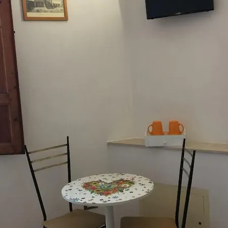 Salicotto 56 بيت ضيافة سيينا